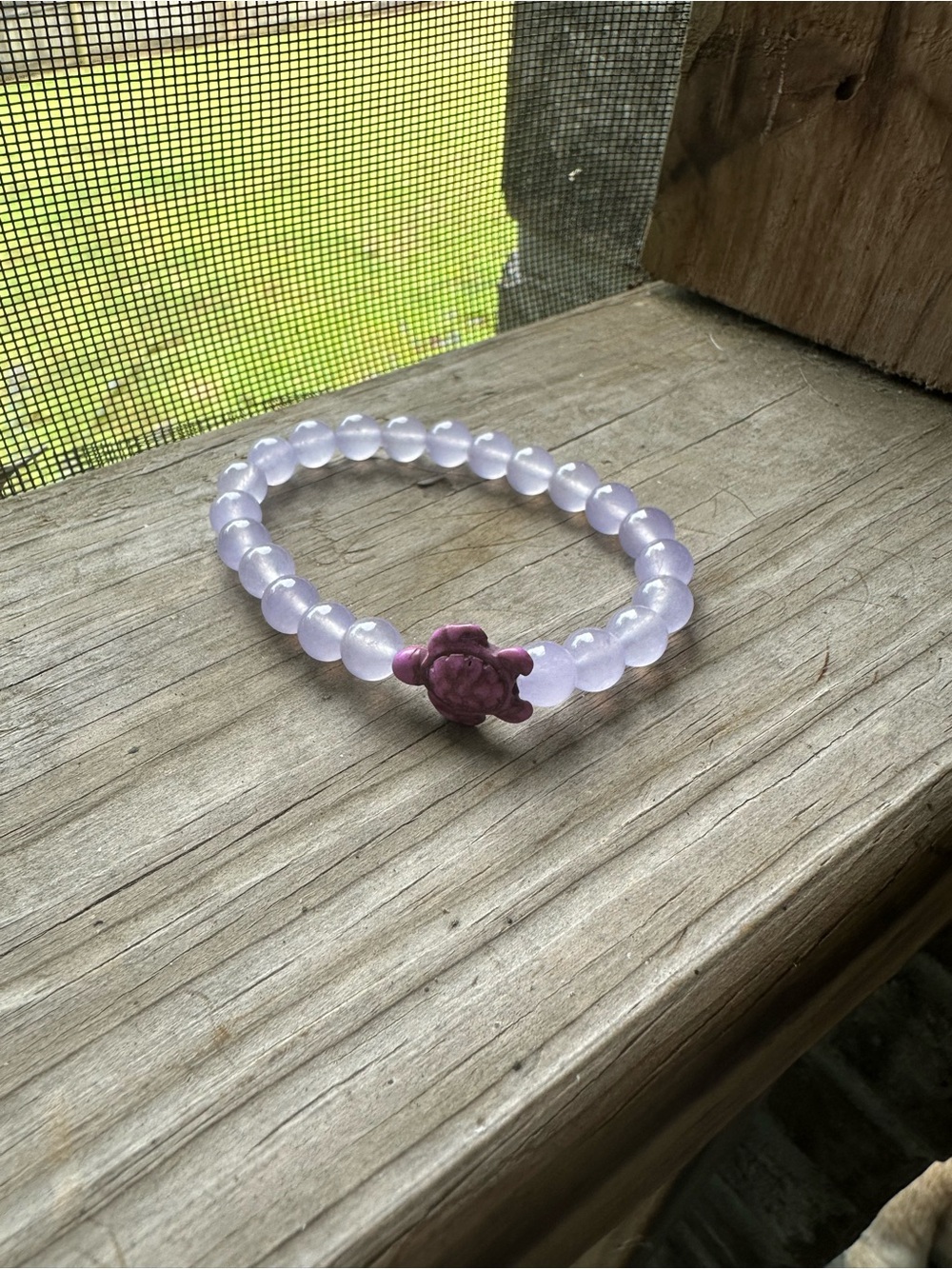 Lavender Beaded Stretch Bracelet with Pink Turtle Accent